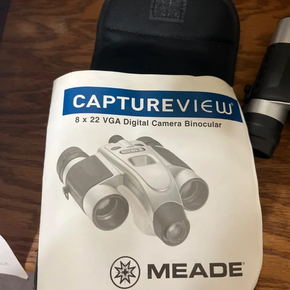 capture view 8x22 vga digital camera binocular